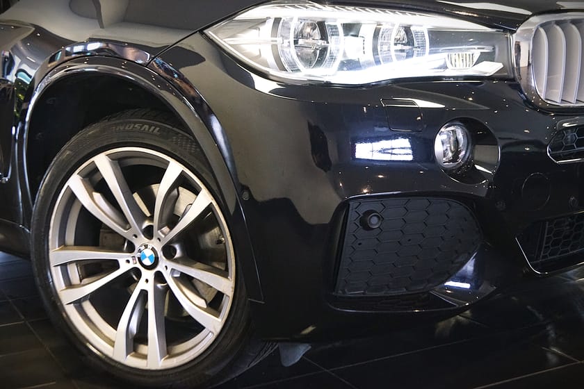 Bild 4 av BMW X5 xDrive40d M Sport Night Vision Pano 360° Head up H\K