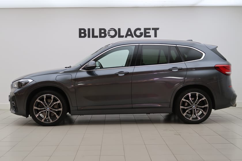 Bild 2 av BMW X1 xDrive25e M-Sport Dragkrok HarmanKardon