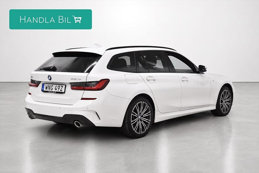 Bild 5 av BMW 330e xDrive Touring M-Sport Shadow Line P-Värm Navi Ny-serv 292hk