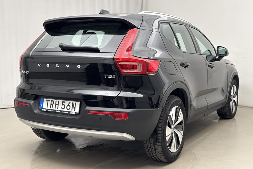 Bild 3 av Volvo XC40 T5 2WD Twin Engine (262hk) Momentum Advanced