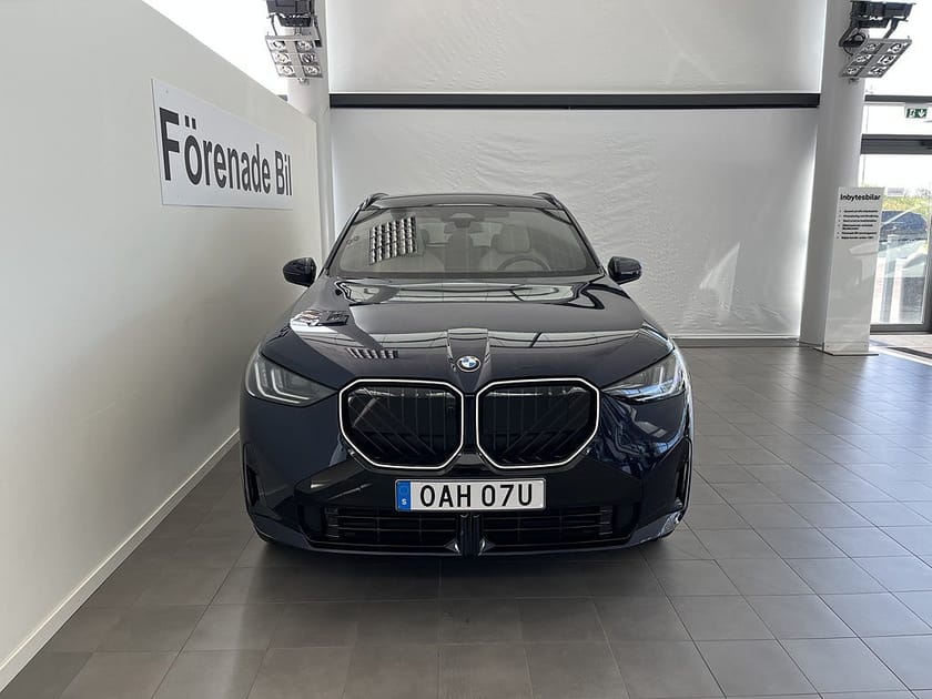 Bild 2 av BMW X3 30e xDrive