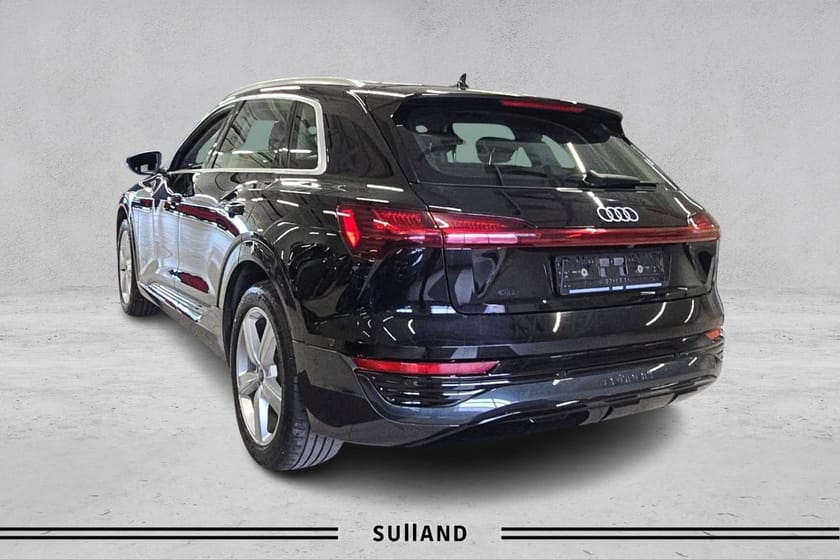 Bilde 3 av Audi Q8 50 e-tron quattro advanced