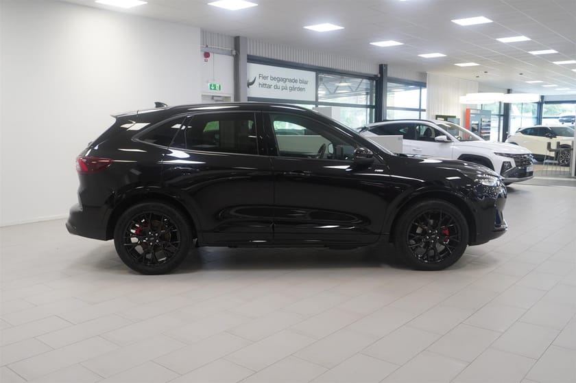 Bild 5 av Ford Kuga Plug-In Hybrid ST-Line X 2.5 FWD 243hk Black Edition