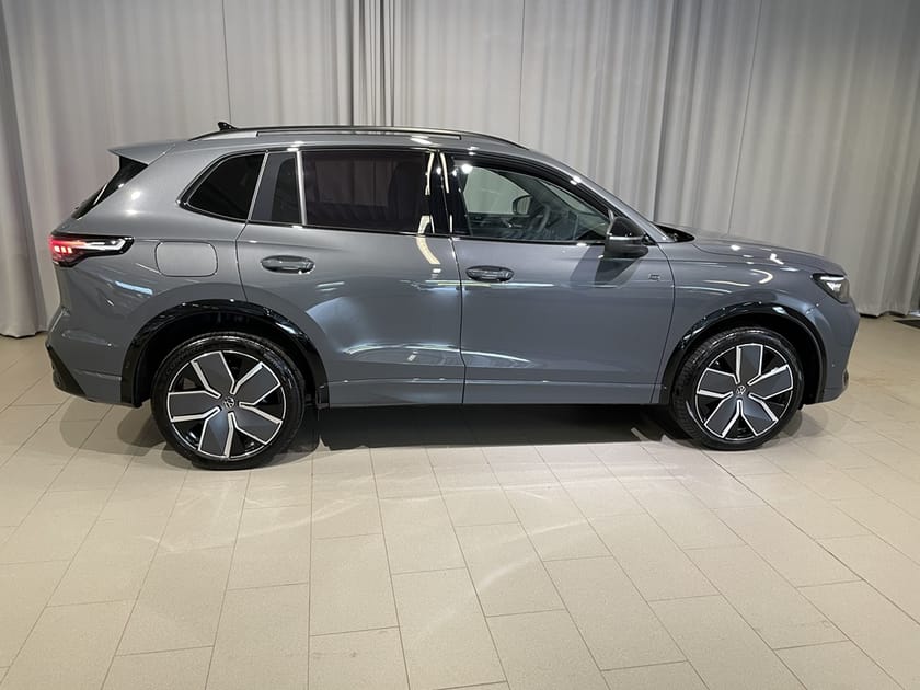 Bild 5 av Volkswagen Tiguan eHybrid R-LINE 272 HK DSG6