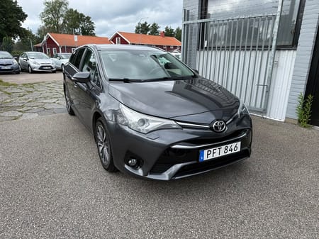 Toyota Avensis Kombi 1.8 147HK ACTIVE PLUS / DRAG / 11200Mil