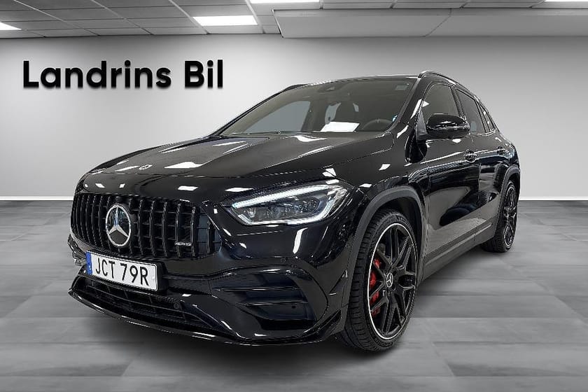 Bild 1 av Mercedes-Benz AMG GLA 45 S 4MATIC+ Panorama 360Kamera Burmester Skalstol