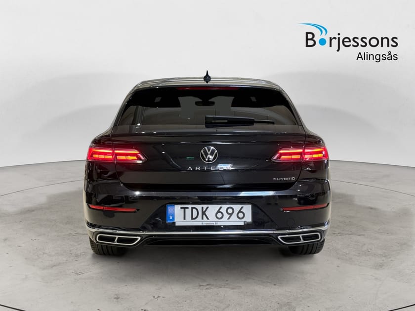 Bild 5 av Volkswagen Arteon eHybrid Shooting Brake SB R-Line 218hk Värmare/Drag/Matrix