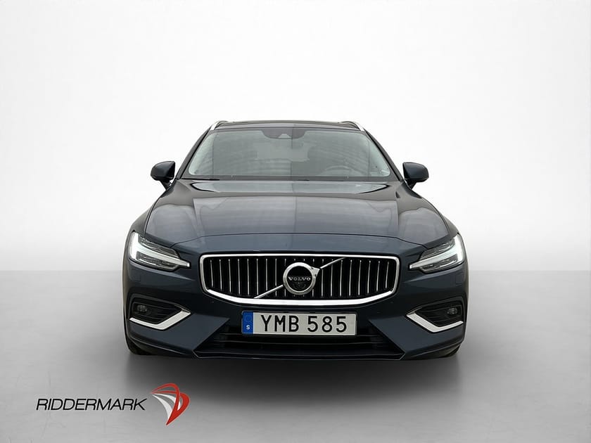 Bild 2 av Volvo V60 T6 AWD Inscription Pano HUD 360° CarPlay VOC Drag