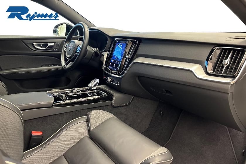 Bild 5 av Volvo V60 T6 Plus Dark Edition
