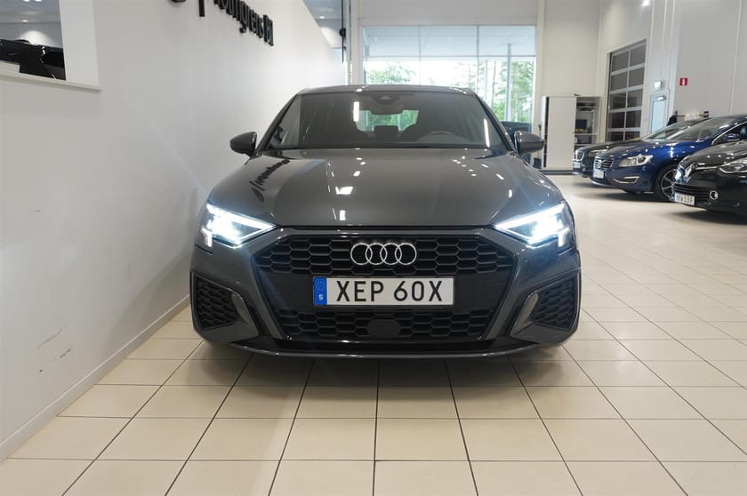 Bild 4 av Audi A3 Sedan 35 TFSI Man Comfort S-Line 150hk