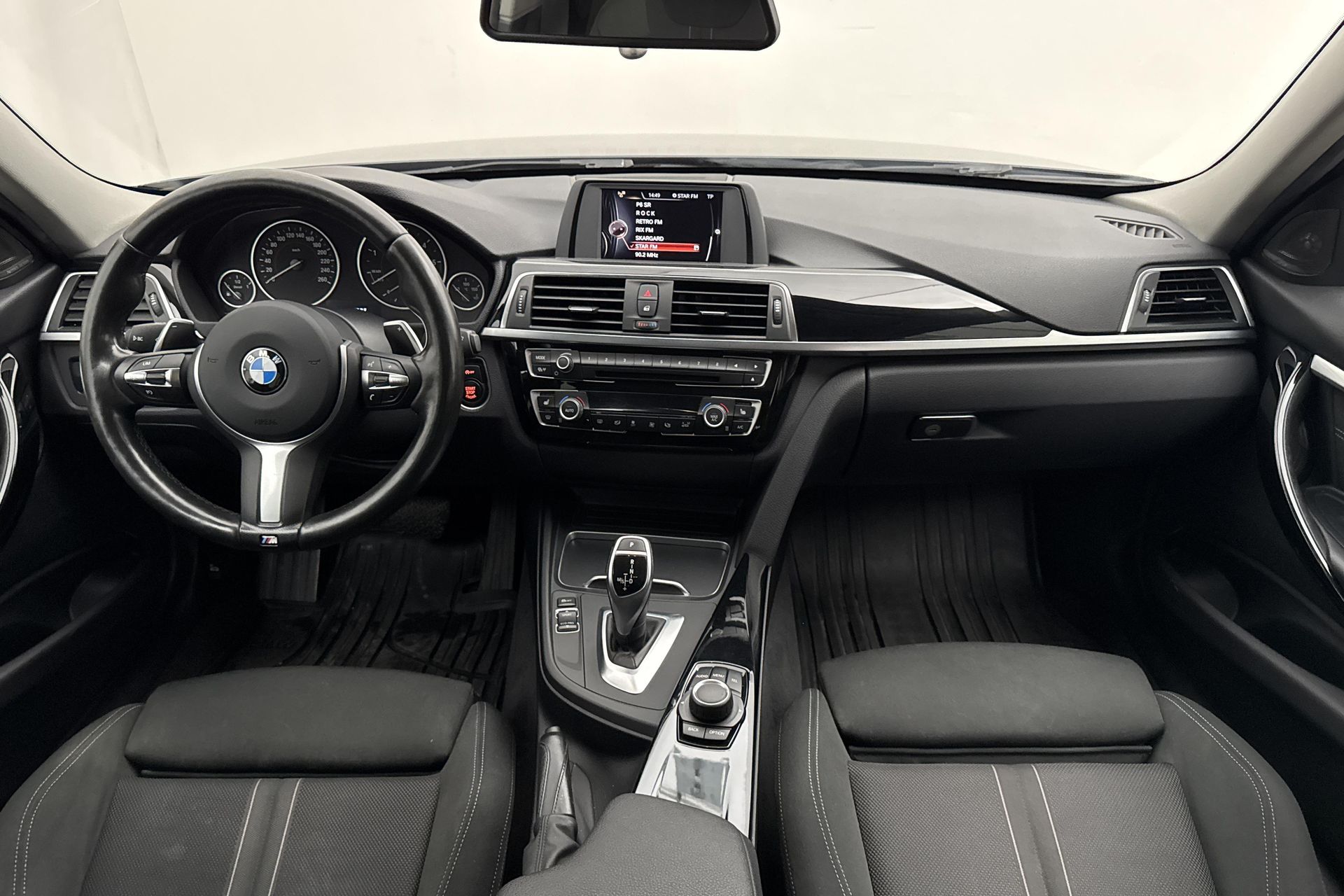 BMW 330 d xDrive Touring Steptronic 2016, bild 7/10