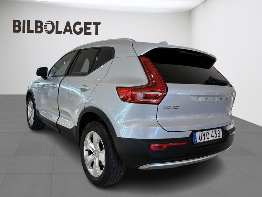 Bild 3 av Volvo XC40 T2 FWD Momentum (Nav,Kamera,Värmare)