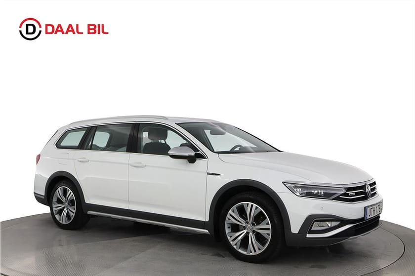 Bild 4 av Volkswagen Passat Alltrack 2.0 TDI 4M 200HK COCKPIT P-VÄRM IQ-LIGHT DRAG