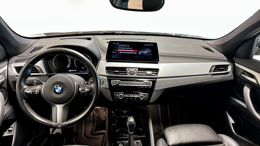 Bild 4 av BMW X1 xDrive25e