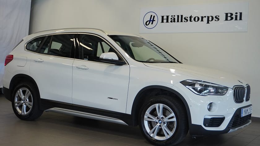 Bild 1 av BMW X1 xDrive20i Steptronic/xLine/DRAGKROK/NAVI/P-SENSOR