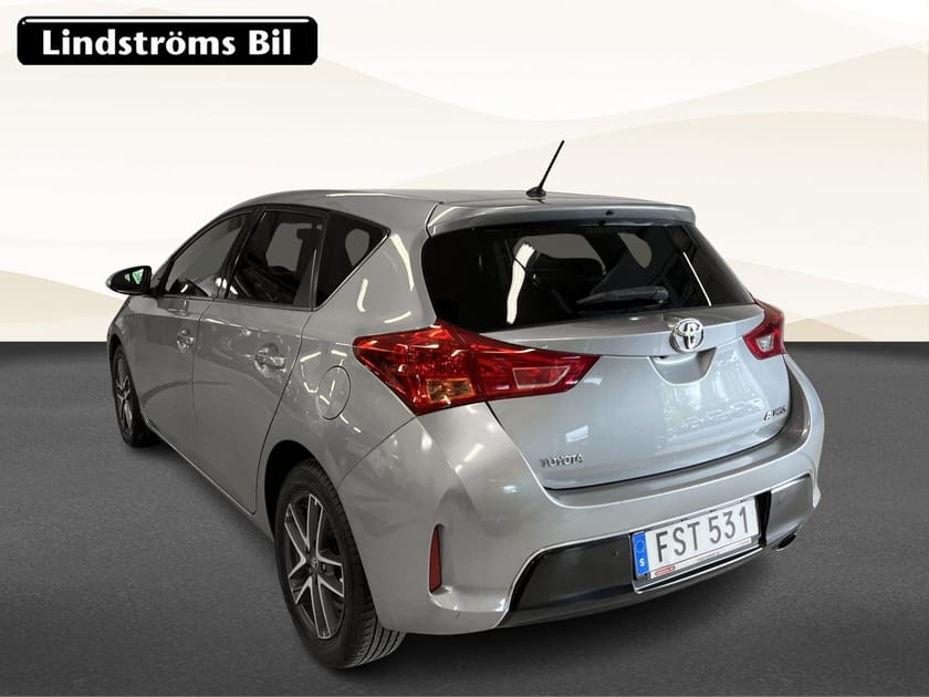 Bild 4 av Toyota Auris Edition Feel 1.6 132hk S&V-hjul