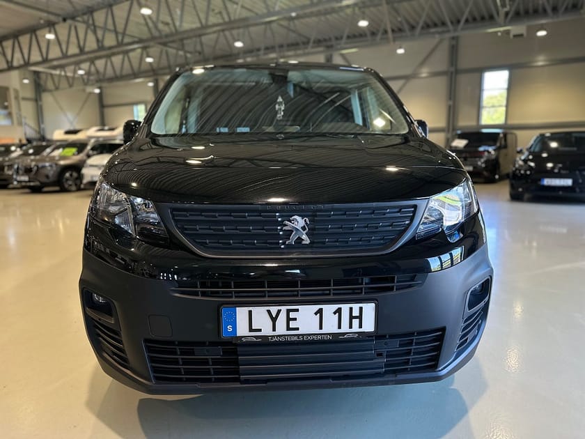 Bild 2 av Peugeot Partner Utökad Last PRO+ 1.5 BlueHDi 130 EAT / B-Kamera, Drag
