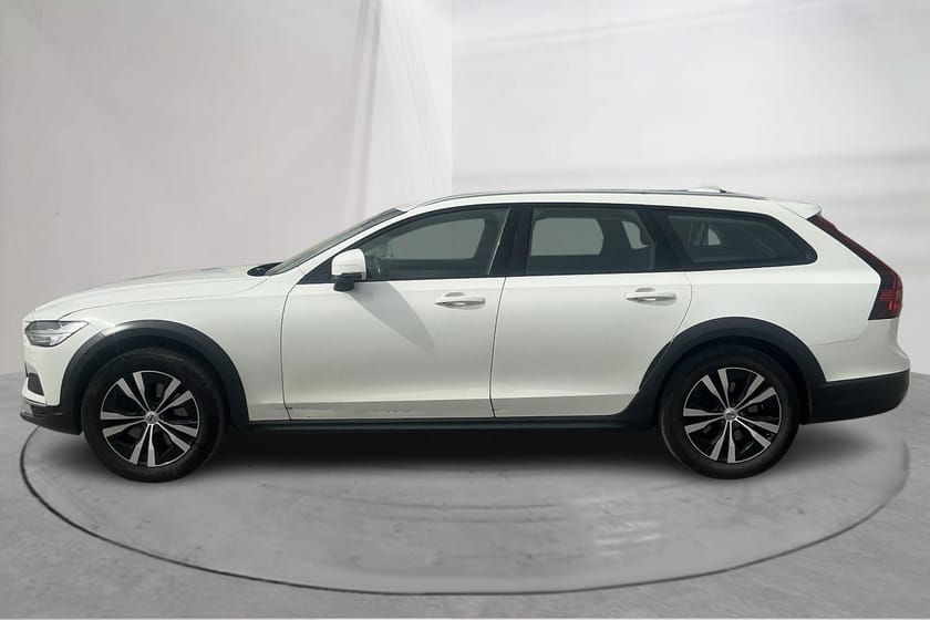 Bild 2 av Volvo V90 Cross Country B4 AWD Mildhybrid, Diesel (197hk)