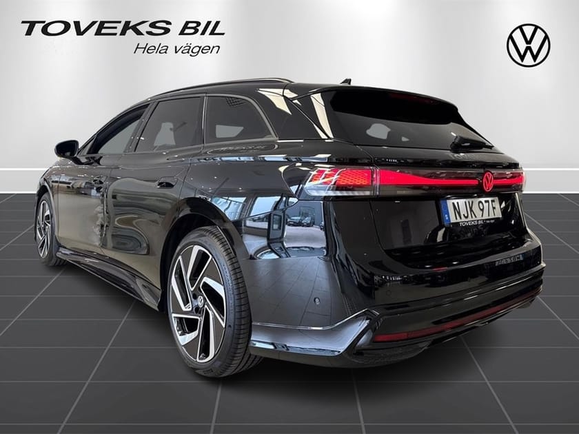 Bild 3 av Volkswagen ID.7 Pro S Tourer SWE EDITION BLACK STYLE | DRAGKROK | DEMO