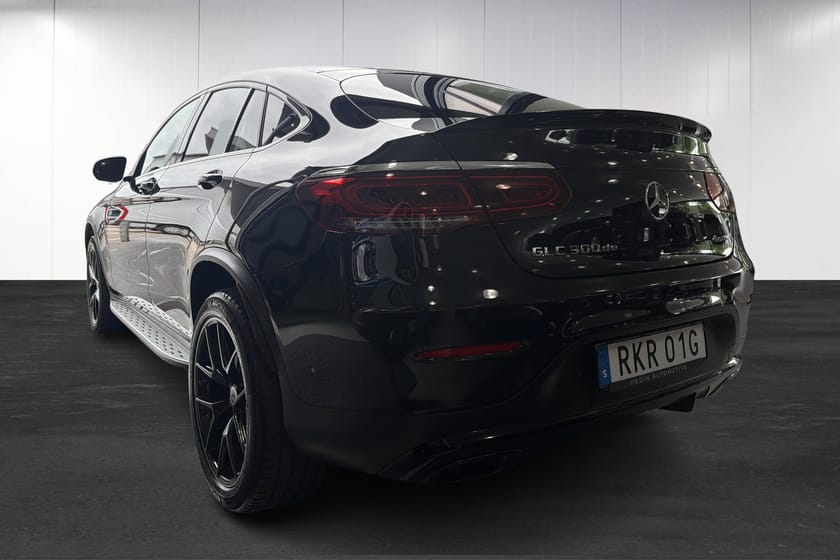 Bild 3 av Mercedes-Benz GLC 300 de Coupé 4MATIC AMG Line Plus / Multibeam / Drag