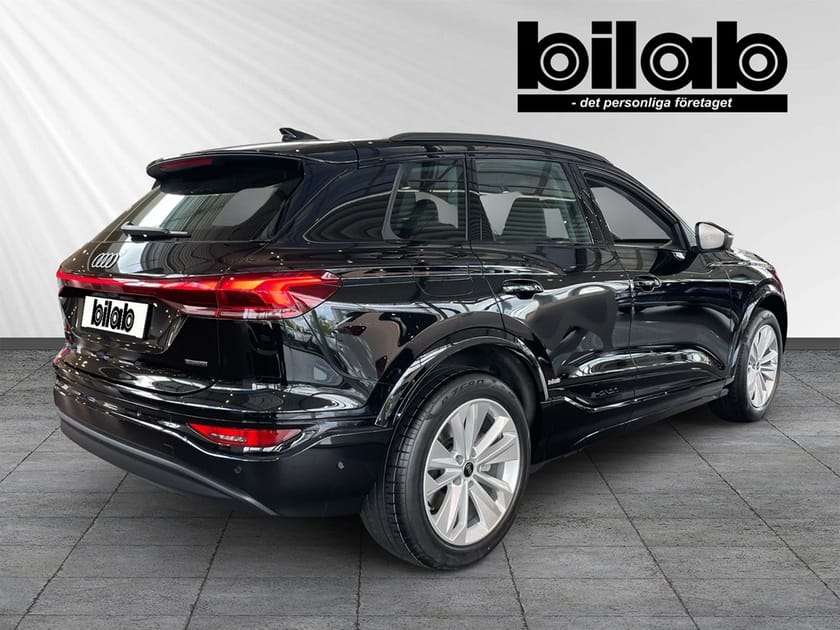 Bild 4 av Audi Q6 e-tron quattro SUV Proline Edition