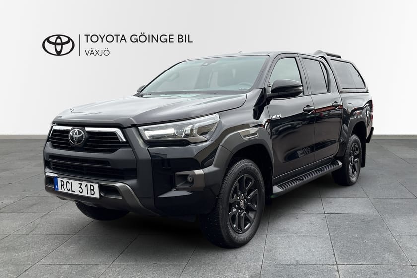 Bild 1 av Toyota Hilux Dubbelhytt Invincible Teknikpaket 2,8 MHEV 4WD Värmare