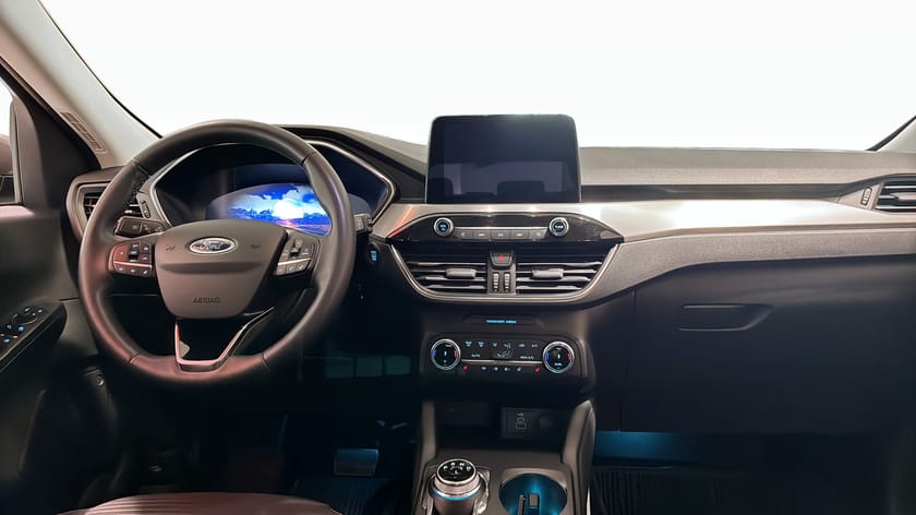Bild 4 av Ford Kuga Plug-In Hybrid Titanium Laddhybrid