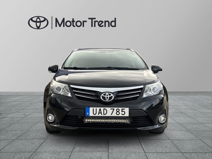 Bild 5 av Toyota Avensis Kombi 1.8 B2 S+V-hjul Drag
