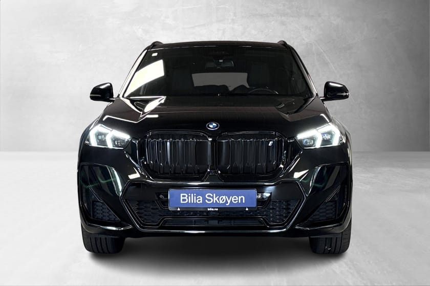 Bilde 2 av BMW iX1 xDrive30