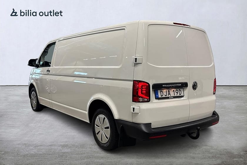 Bild 3 av Volkswagen Transporter T30 2.0 TDI SCR / Drag / Motorvärmare