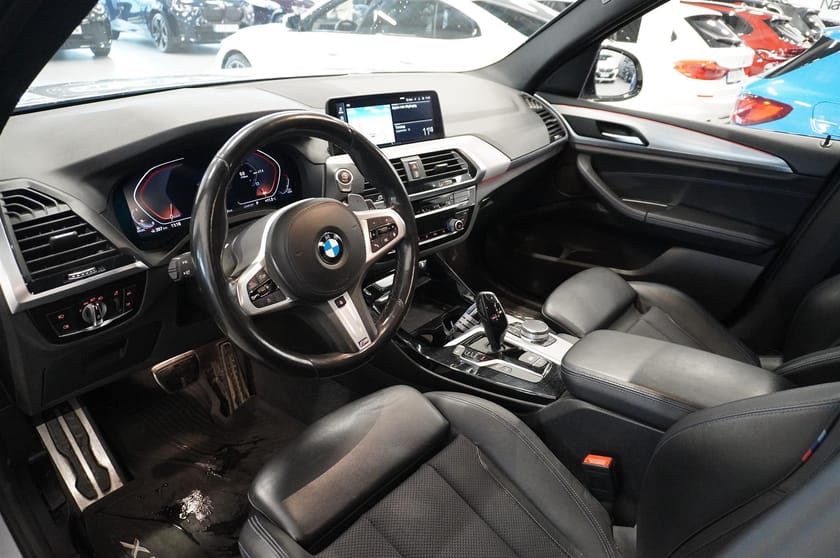 Bild 2 av BMW X3 xDrive20d M Sport Värmare HiFi Adaptiva LED Drag