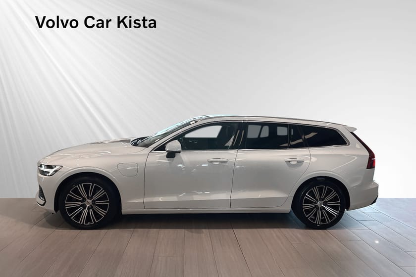 Bild 3 av Volvo V60 Recharge T6 II Inscr Expression Carplay B-Kamera