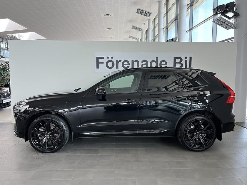 Bild 3 av Volvo XC60 4,95 ränta Automat Drag 21" Backkamera Rattvärme