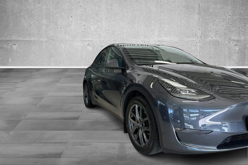 Bilde 2 av Tesla Model Y Long Range AWD AWD. El-507km, Navi, Ryggekamera, DAB,