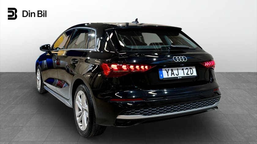 Bild 3 av Audi A3 Sportback 35 TFSI 150 HK  S-Tr /Proline Advanced / Teknikpak
