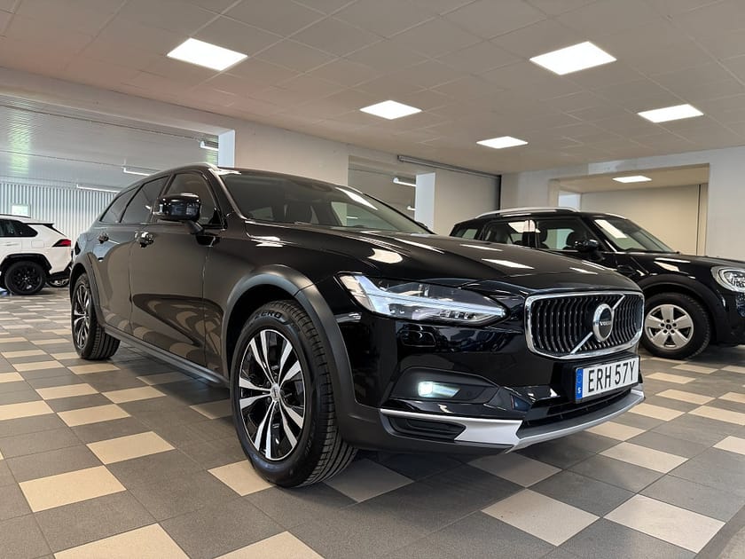 Bild 4 av Volvo V90 Cross Country B4 AWD Geartronic H/K B-kamera Navi CarPlay Drag 197 Hk