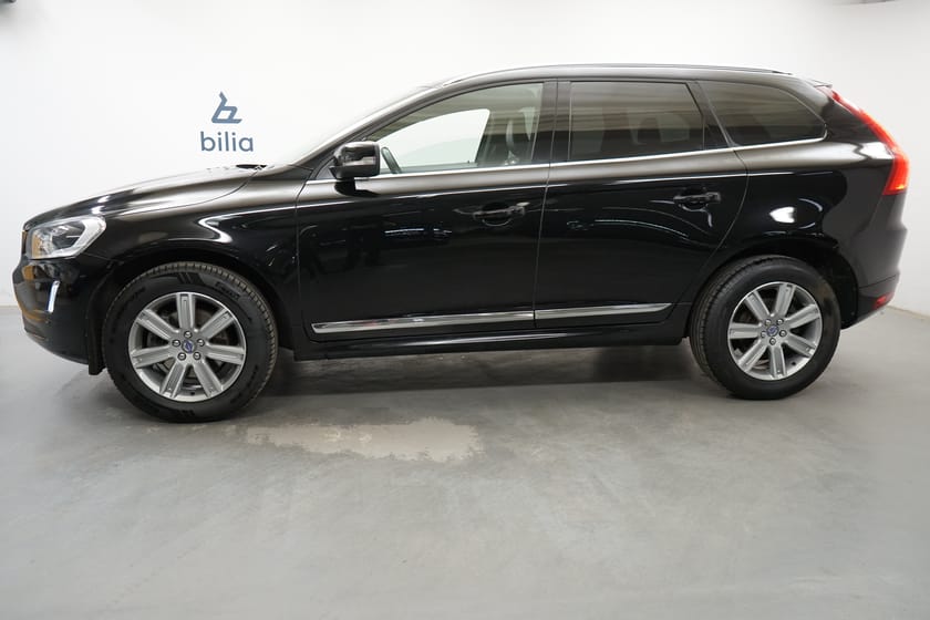 Bild 2 av Volvo XC60 D4 Classic Summum, Baklucka elmanövrerad, Dragkrok