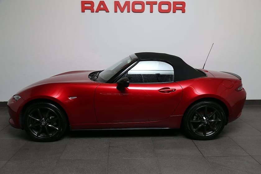 Bild 4 av Mazda MX-5 2,0 SKYACTIV-G 160hk Soft Top (Cab) Skinn Navi