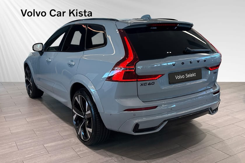 Bild 4 av Volvo XC60 T6 Plus Black Nordic Edition DRAG 360Kam 22"