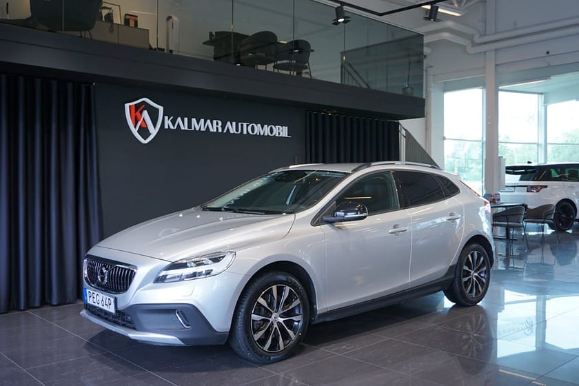 Bild 3 av Volvo V40 Cross Country D3 Geartronic Pro Edition VOC Kamera Skinn Navi