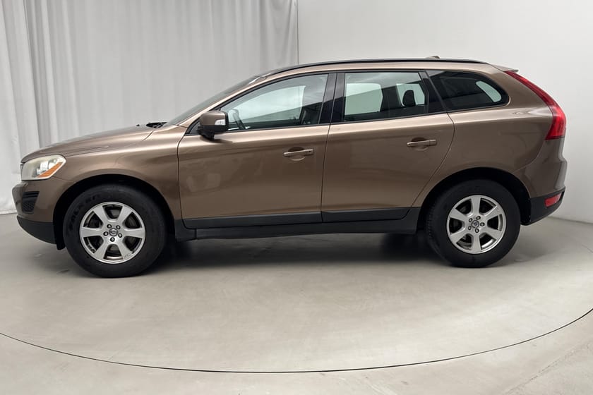 Bild 2 av Volvo XC60 D3 2WD (163hk) Kinetic Drag Värmare