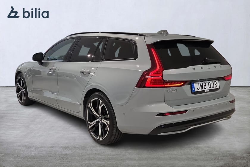 Bild 2 av Volvo V60 T6 Plus Dark Nordic Edition / Bowers / Panorama