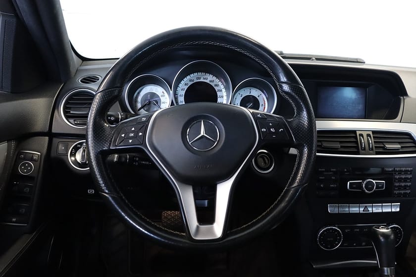 Bild 2 av Mercedes-Benz C 220 T CDI 4MATIC