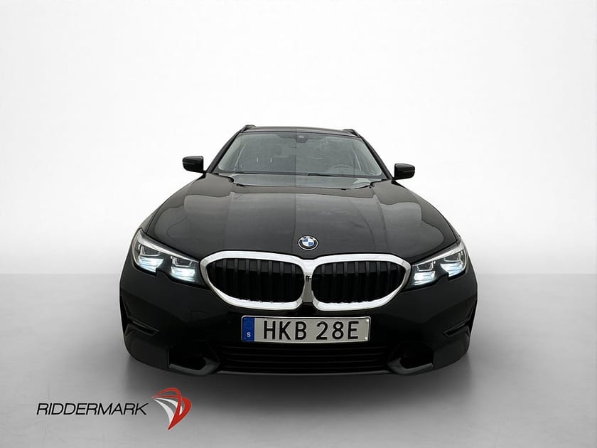 Bild 2 av BMW 320d xDrive Touring 320 Sport line Cockpit Drag Halvskinn