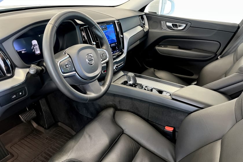Bild 5 av Volvo XC60 Recharge T6 Core Bright