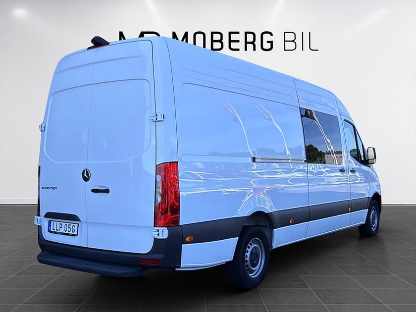 Bild 4 av Mercedes-Benz Sprinter 317 CDI RWD Panel Van Mixto L3H2 PRO B-kamera