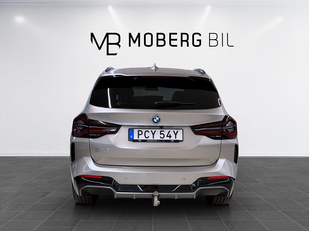 BMW iX3, 286ps, 2023