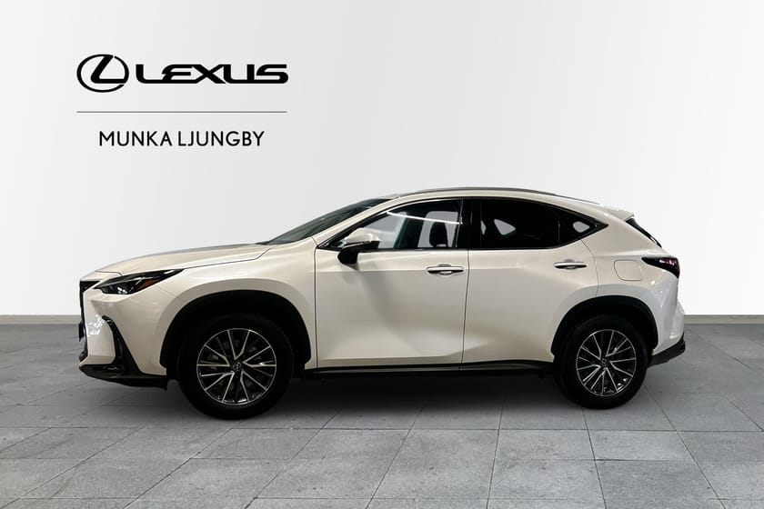Bild 3 av Lexus NX 450h+ Executive Teknikpaket vinterhjul