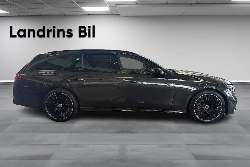 Bild 4 av Mercedes-Benz E 300 de 4MATIC T
