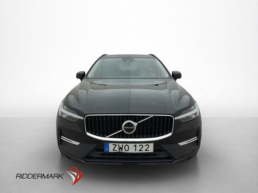 Bild 2 av Volvo XC60 B4 Momentum VOC B-Kamera D-Värm Skinn Drag Navi